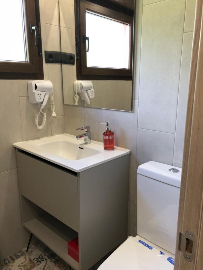 Apartamentos Deluxe Con Jacuzzi O Chimenea Love For Two Collado Mediano Zewnętrze zdjęcie