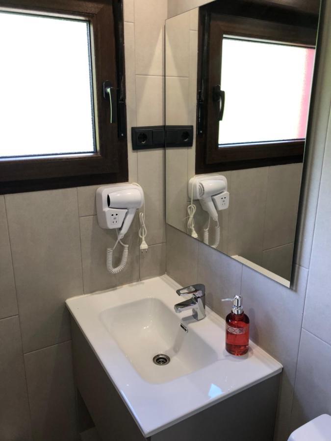 Apartamentos Deluxe Con Jacuzzi O Chimenea Love For Two Collado Mediano Zewnętrze zdjęcie